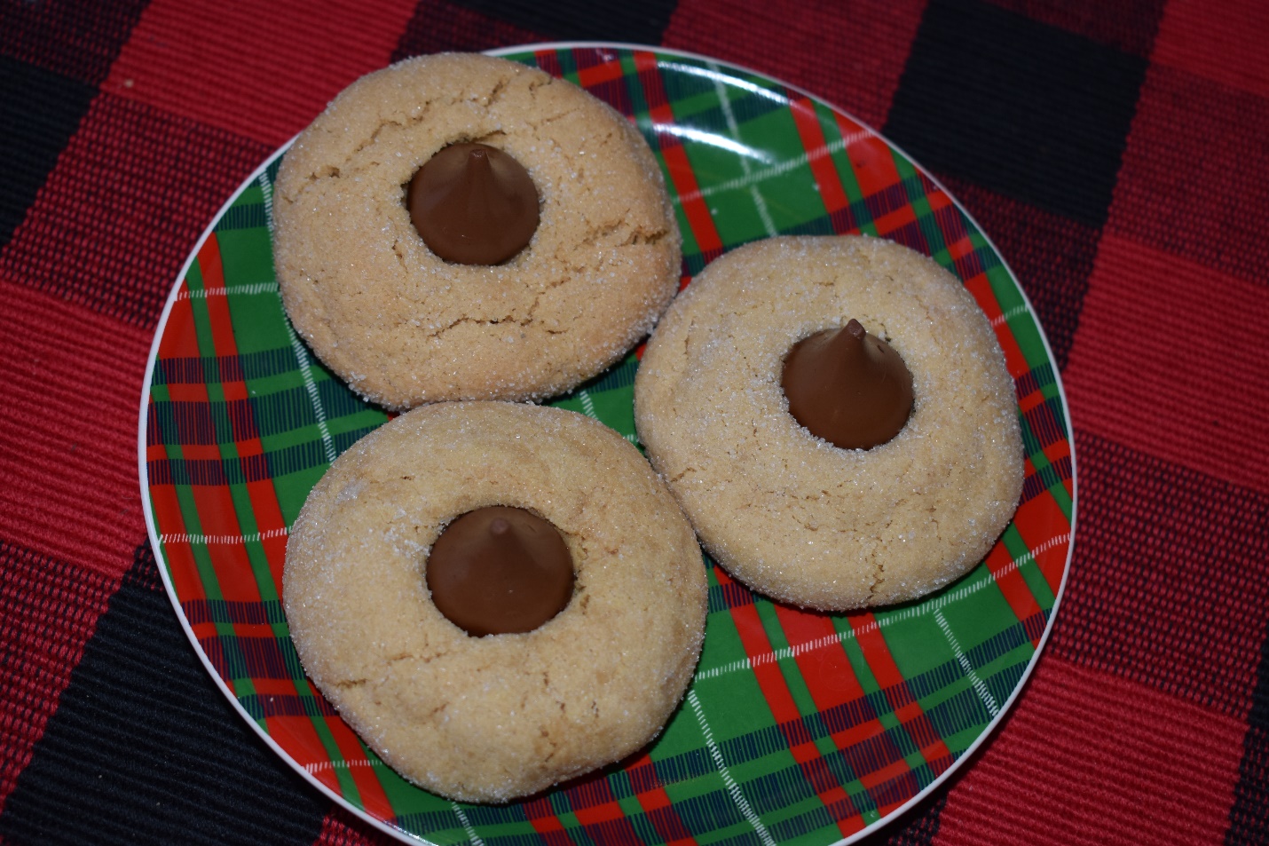 peanut butter blossom cookies