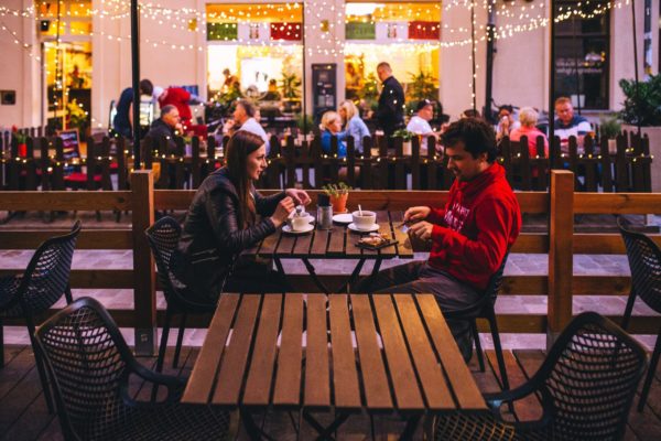 couple on a date at outdoor restaurant