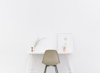 Minimalist office