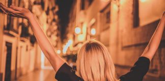 Independent Woman vs Military Spouse – Can I Be Both? independent woman on street