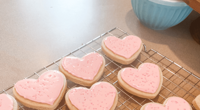 Royal Icing Sugar Cookies Cooling