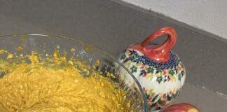 Pumpkin Dip and Apples