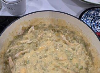 Chicken Chile Cheese Soup