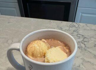 Hot Cocoa Float