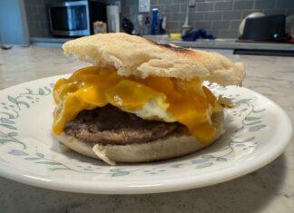 Copy Cat McDonald’s Egg McMuffin Recipe