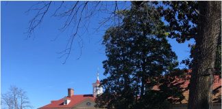 Mount Vernon entrance with children in foreground - Remembering President's Day