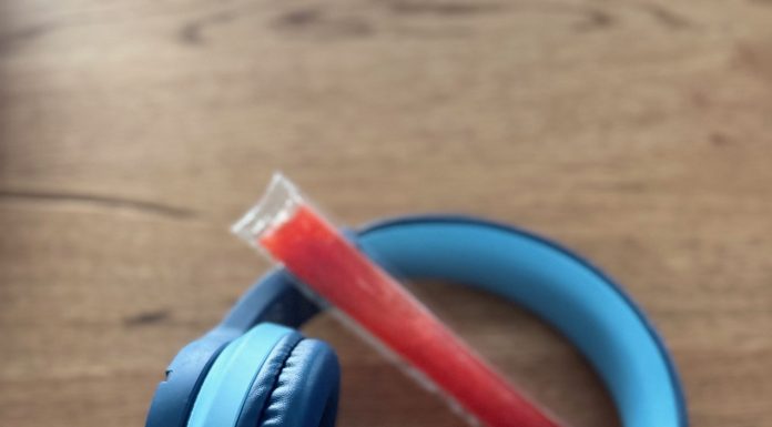 Screen Time Without the Guilt: Podcasts Kids Love This Summer