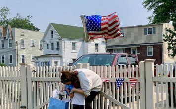 Gently Explaining Memorial Day In a world that moves so fast, slowing down to remember others and reflect on our freedoms matters.
