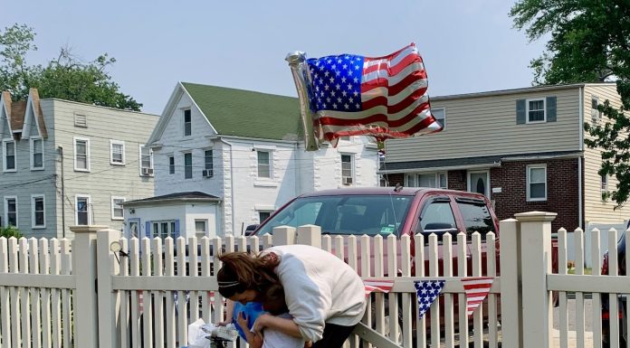Gently Explaining Memorial Day In a world that moves so fast, slowing down to remember others and reflect on our freedoms matters.